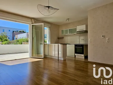 Apartment in Épernon (28230)