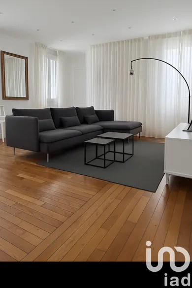 Apartment at Aubervilliers (93300)