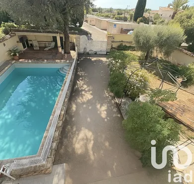 Traditional house at Saint-Cyr-sur-Mer (83270)