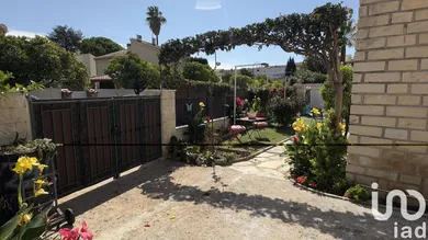 House at Hyères (83400)