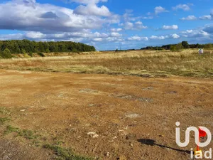 Terrain à Saint-Florent-sur-Cher (18400)