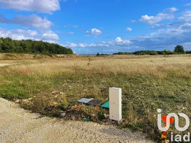 Terrain à bâtir à Saint-Florent-sur-Cher (18400)