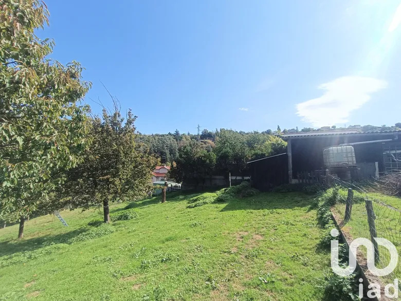 Terrain 1207 m² · à Châteauneuf · 149 900 €