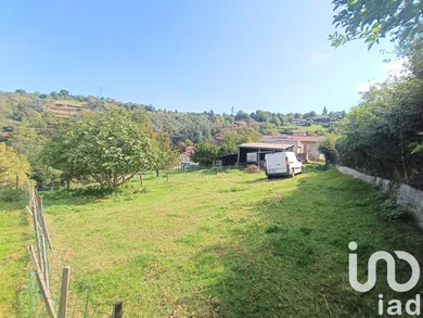 Land in Châteauneuf (42800)