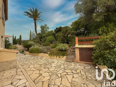 Maison à Hyères (83400)