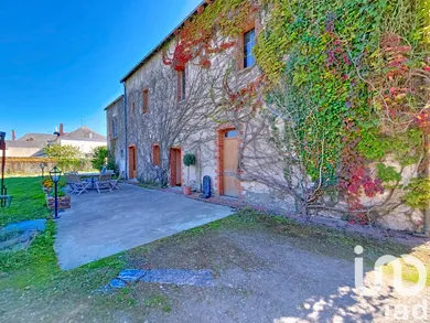 Townhouse at Val-du-Layon (49750)