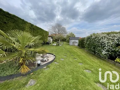 Land at Violaines (62138)