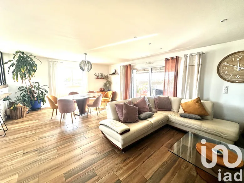 Maison 6 pièces 176 m² · à Les Sables-d'Olonne · 176 m² · 688 000 €