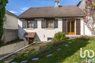 Traditional house in Viry-Châtillon (91170)