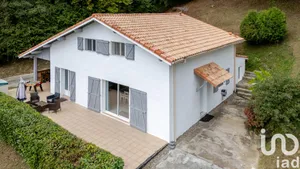 Maison traditionnelle à Saint-Martin-de-Seignanx (40390)