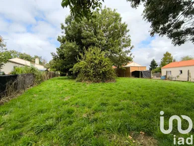 Building plot at Moutiers-les-Mauxfaits (85540)