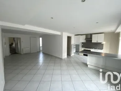 Appartement à Puiseaux (45390)