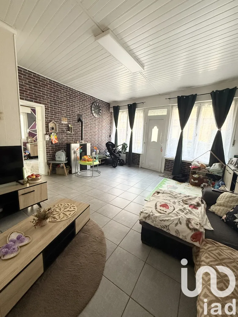 Maison 6 pièces 108 m² · à Bruay-la-Buissière · 108 m² · 86 000 €