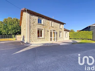Maison de village à Somme-Tourbe (51600)