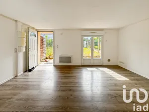 Apartment in Brunoy (91800)