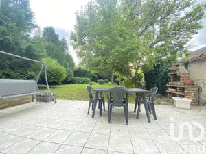 Apartment at Épernon (28230)