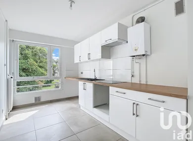 Appartement à Évry (91000)