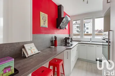 Apartment in Nantes (44100)