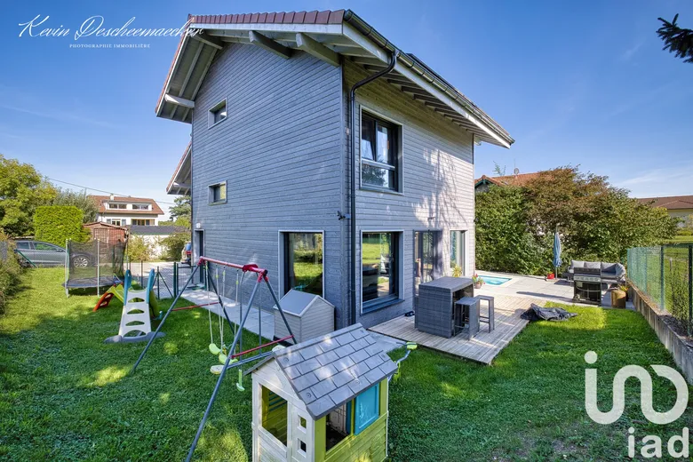 Maison 6 pièces 159 m² · à Divonne-les-Bains · 159 m² · 962 000 €