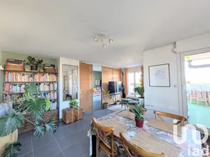 Duplex at Bobigny (93000)