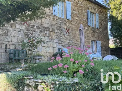Maison de campagne à Nadaillac-de-Rouge (46350)