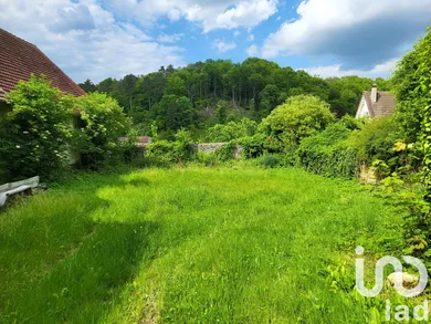 Terrain à bâtir à Crépy-en-Valois (60800)