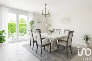 Duplex at Villeneuve-d'Ascq (59650)