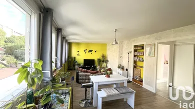 Appartement à Saint-Étienne (42000)