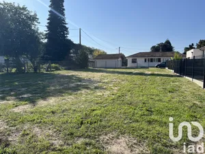 Terrain à bâtir à Cadaujac (33140)