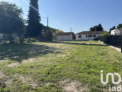 Terrain à bâtir à Cadaujac (33140)