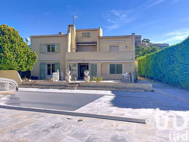 House at Vitrolles (13127)