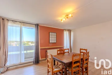 Apartment at Élancourt (78990)