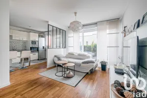 Duplex à Villemomble (93250)