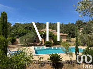 Traditional house at Évenos (83330)