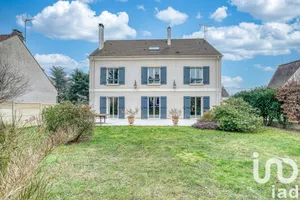 Maison traditionnelle à Esbly (77450)