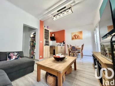 Village house in Leucate (11370)
