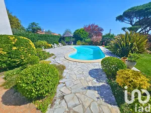 Traditional house in Gujan-Mestras (33470)
