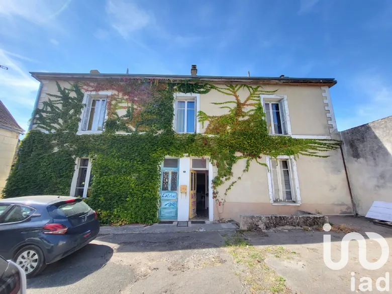 Maison 5 pièces 148 m² · à Betz-le-Château · 148 m² · 179 000 €