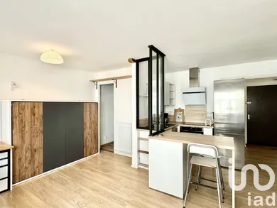 Apartment at Paris (75011)