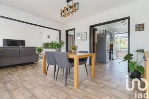 House at Burbure (62151)