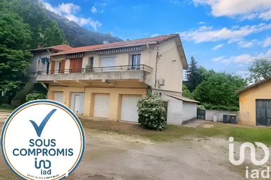 Apartment in Méounes-lès-Montrieux (83136)