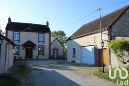 House in Champlay (89300)