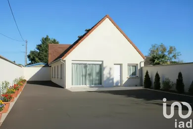 Pavillon à Laroche-Saint-Cydroine (89400)