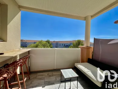 Apartment at Mèze (34140)