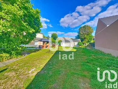 Building plot at Ozoir-la-Ferrière (77330)