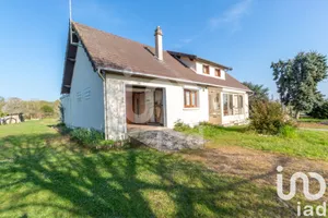House at Noyers (45260)