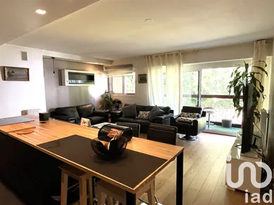 Apartment in Athis-Mons (91200)