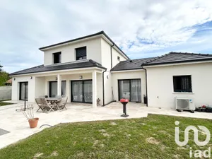 Maison à Saint-Doulchard (18230)