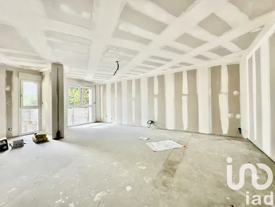 Apartment in Quimper (29000)