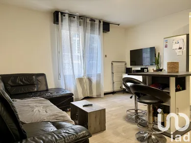 Apartment in Bordeaux (33000)